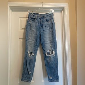 Distressed American Eagle jeans, size 2, short